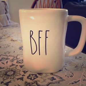 Rae Dunn - BFF mug